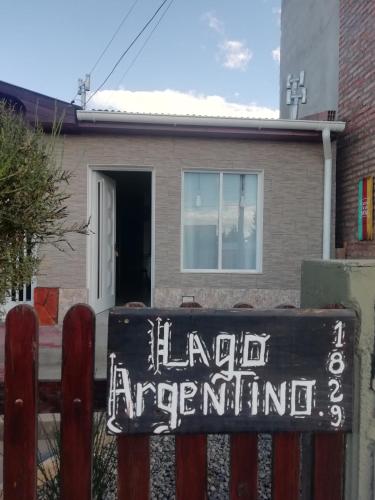 {titulo}